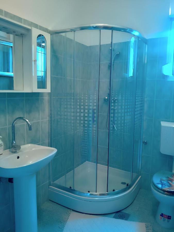 Apartment Pletikos Premantura Ngoại thất bức ảnh